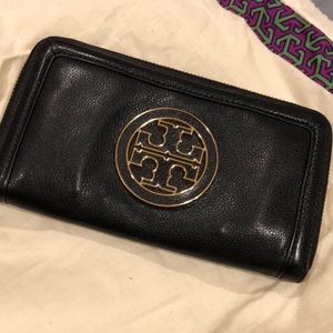 Tory Burch Wallet